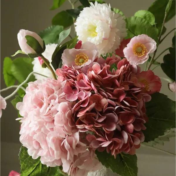 Blush Buket Pink