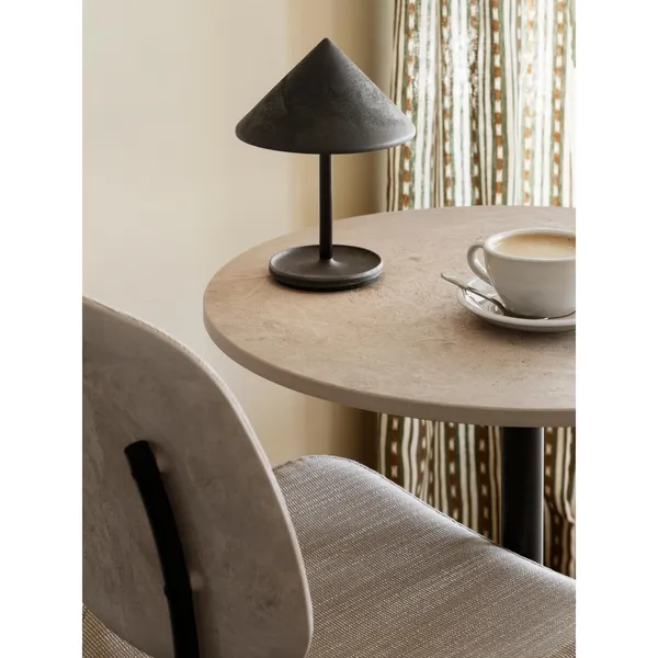 Terra Tragbare Lampe Kaffeeabfall Schwarz