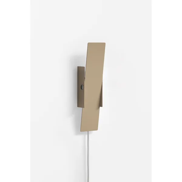 Pivoting Wall Lamp Sand