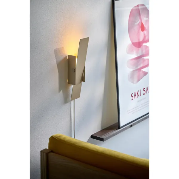 Pivoting Wall Lamp Sand
