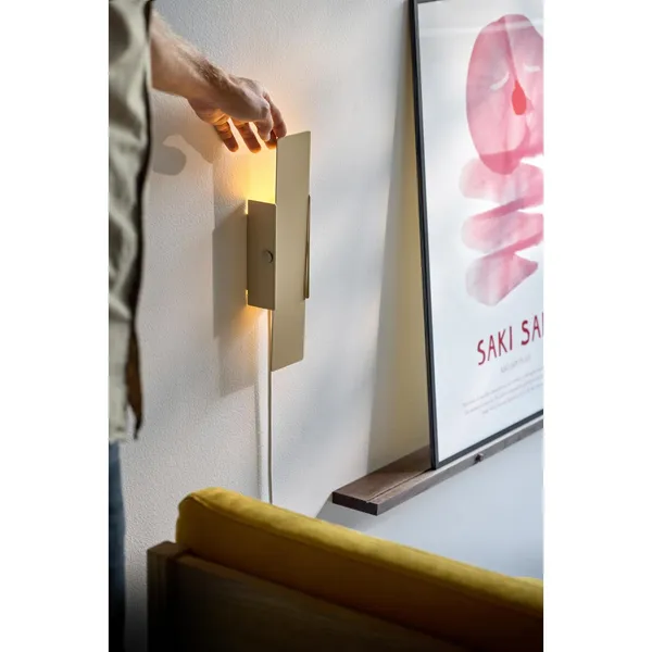 Pivoting Wall Lamp Sand