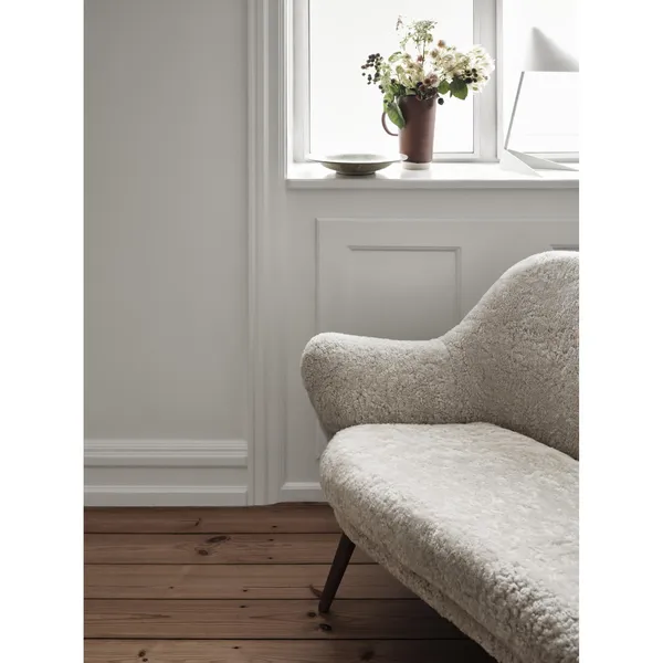 Dwell 2-Sitzer-Sofa Schaffell Moonlight