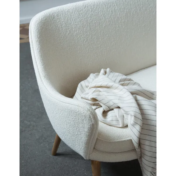 Dwell 2-Sitzer-Sofa Schaffell Moonlight