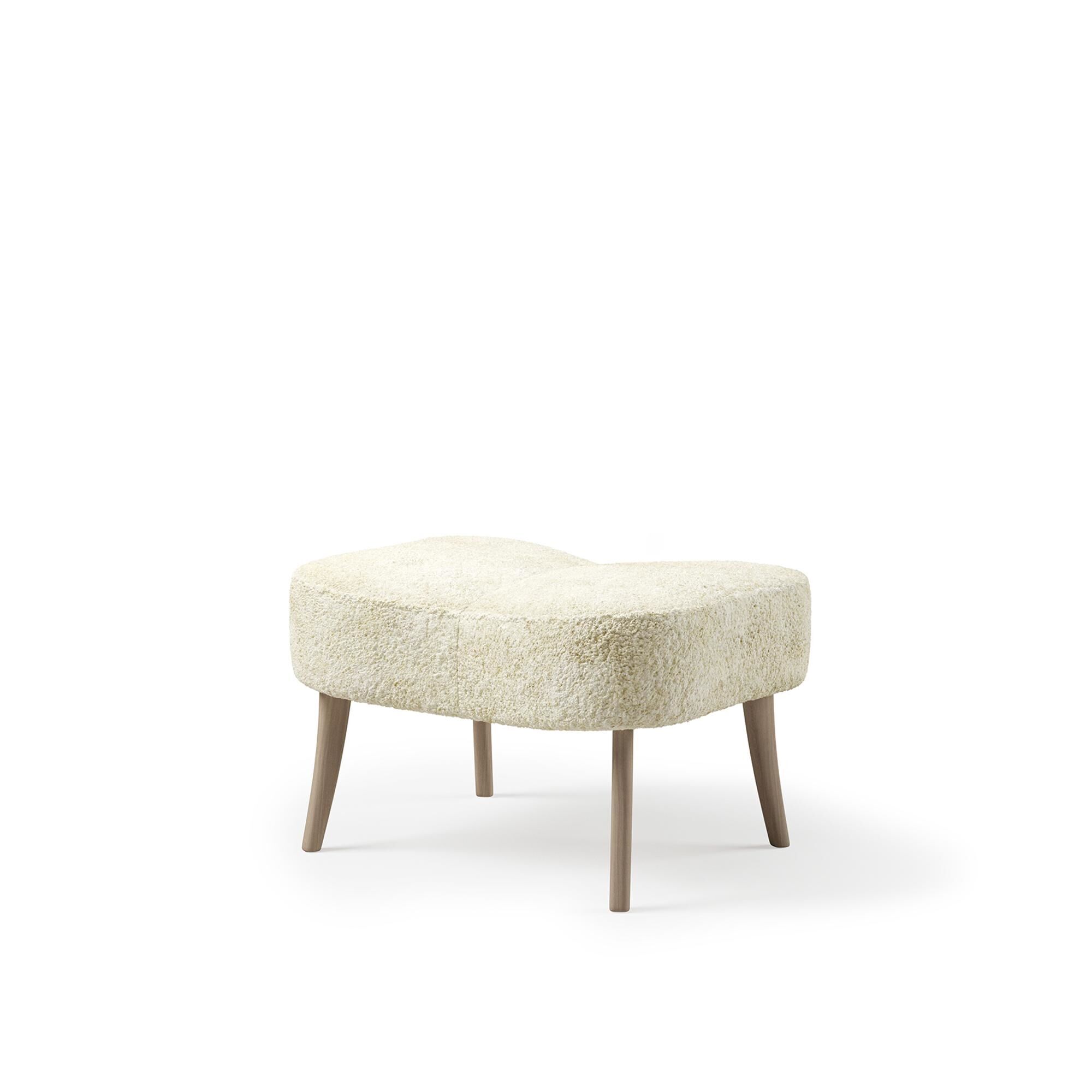 Pragh Puf Sheepskin Off White/Hvidoileret Eg