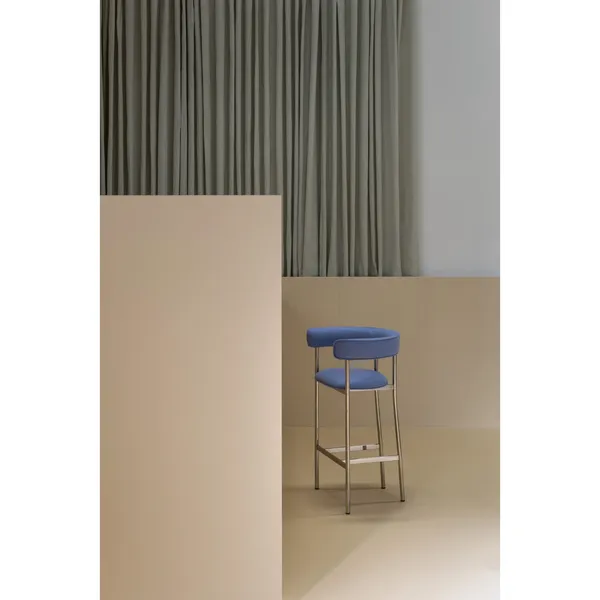 Font Bar Stool with Armrest 65 cm Remix 196/Black Frame