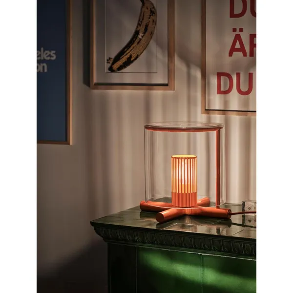 Fireplace Bordlampe Rød