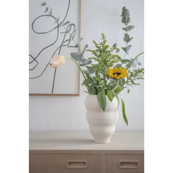 Handgestimmte, Gebogene Vase Nr. 60, Vanille
