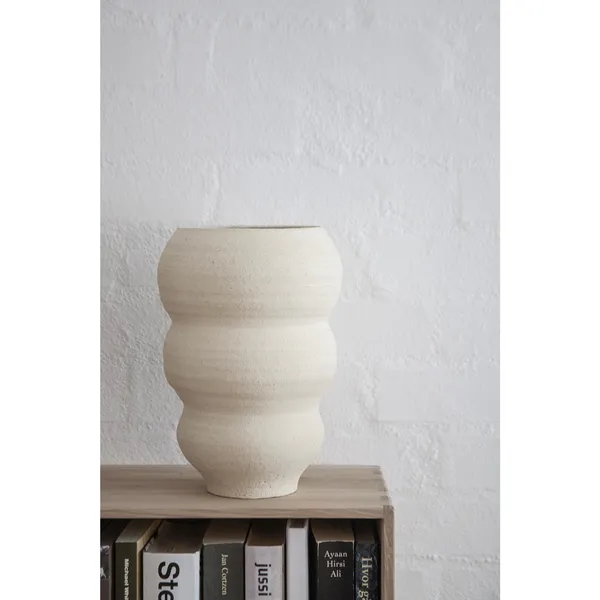 Handgestimmte, Gebogene Vase Nr. 60, Vanille