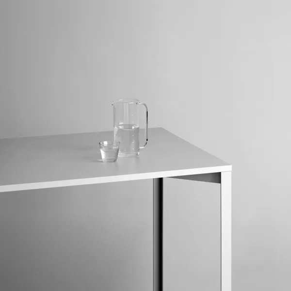 +Table Halle Grid 80x80 Gris Clair