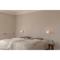 Asteea Wandlamp, Satijn Messing/ Geribbeld, Helder