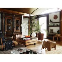 Eames Elephant Stool Helder Gelakt Walnoot