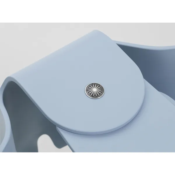 Eames Elephant RE -jakkara, pilviensininen