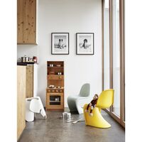 Eames Elephant RE Hocker Schwarz