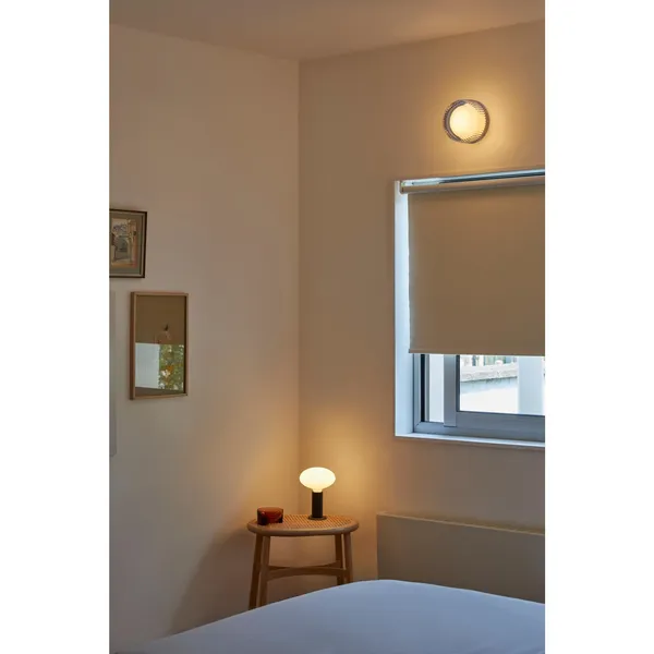 Firth Wall Lamp 2000-3000K White