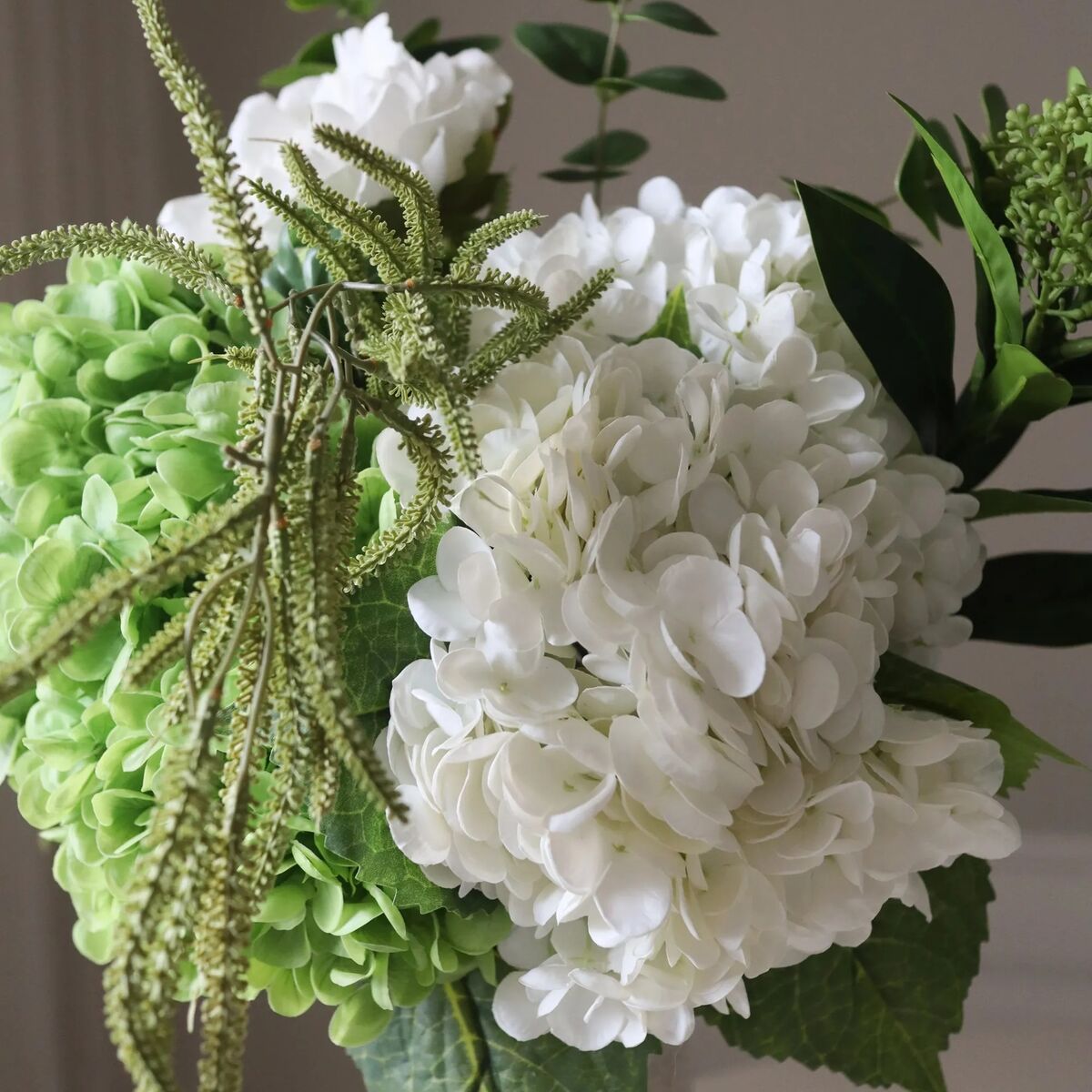 Smashed Avocado Bouquet White