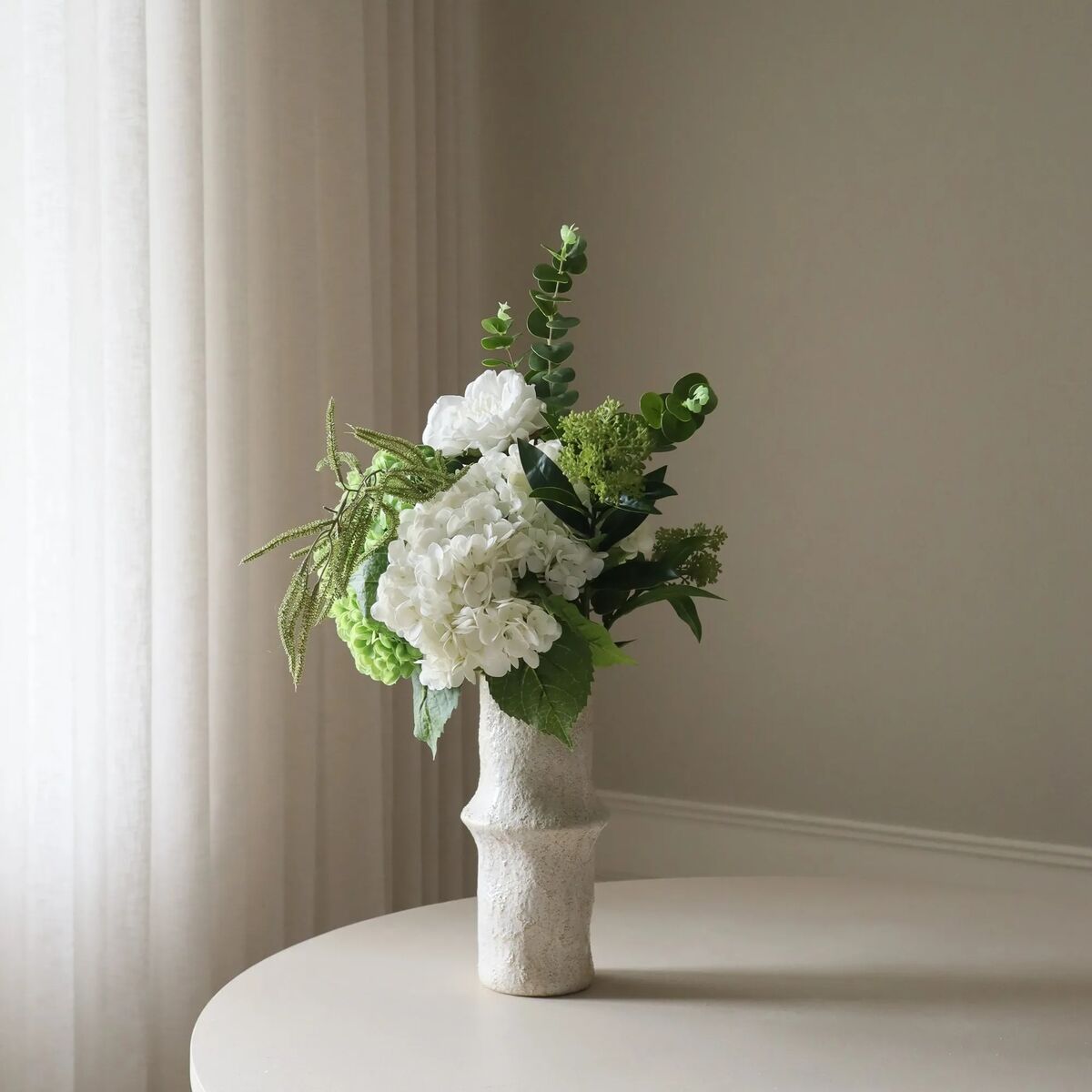 Smashed Avocado Bouquet White