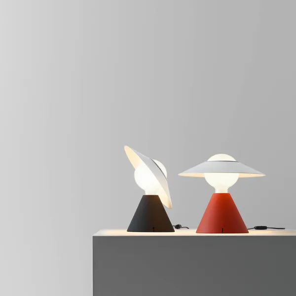 Fante Bordlampe Sort