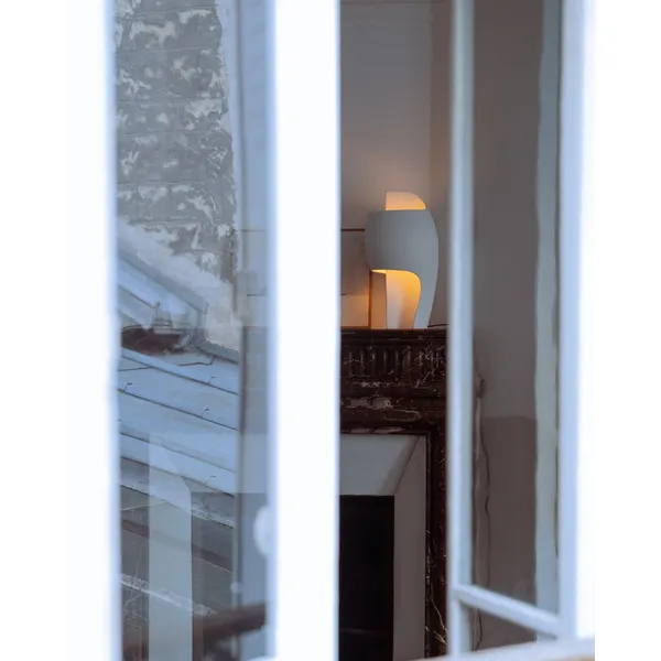 DCWédtions Grande B Table Lamp Gypsum/ Aluminum