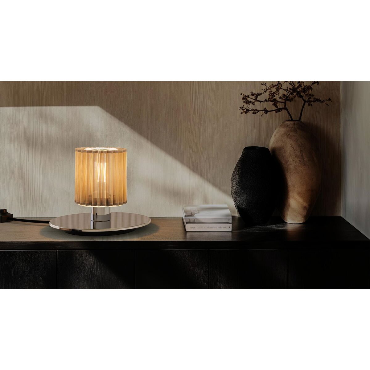 DCWédtions In The Sun 220 Table Lamp Black/Gold