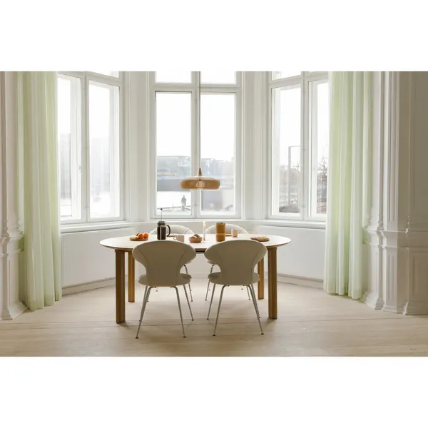 Comfort Circle Smooth Spisebord med Forlengelse Eik/ Sort/ Messing