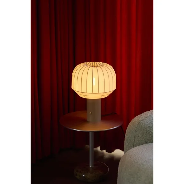 Tradition Table Lamp Off-White