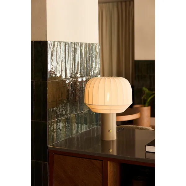 Tradition Table Lamp Off-White