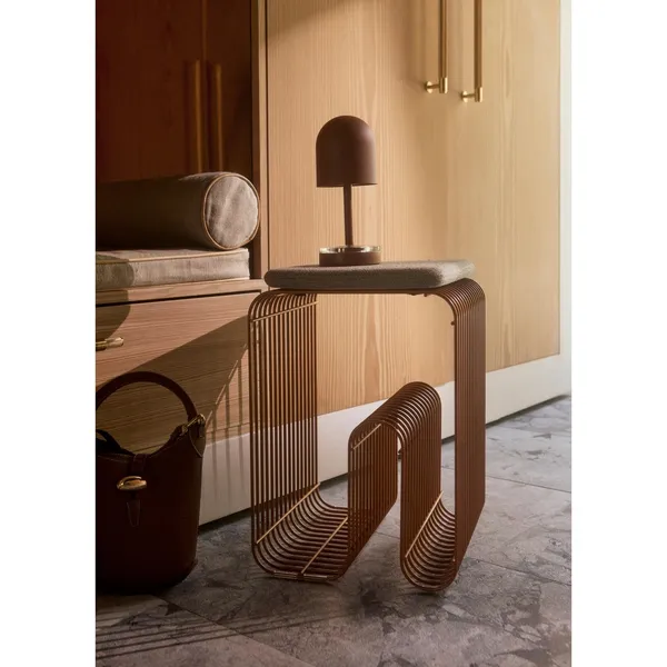 CURVA Stool Amber