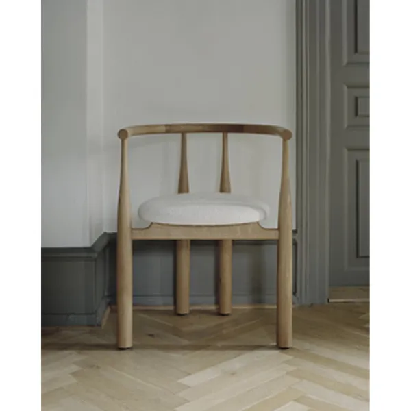 Bukowski Dining Chair Walnut/ Megan 26 Beige