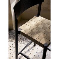 Betty TK15 Barstol Sortlakeret Ask/Natural Linnedflet
