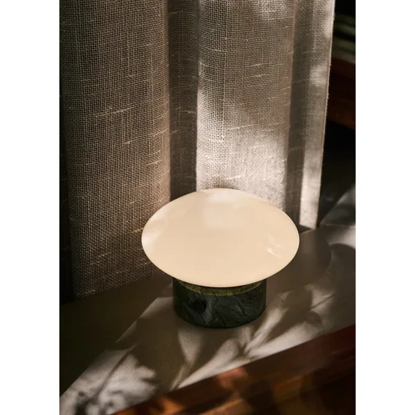 Mist AP21 Portable Lamp Verde Guatemala/Opal Glass