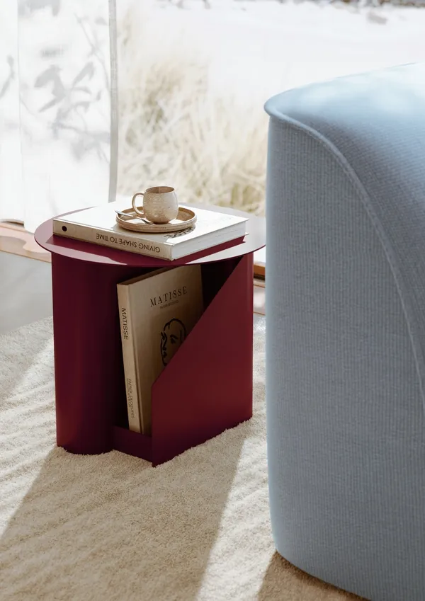 Center Side Table Rood
