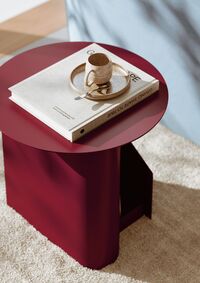 Center Side Table Rood