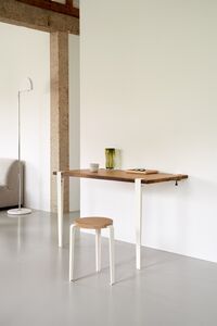 LOU Stool Recycled Plastic White/Midnight Blue