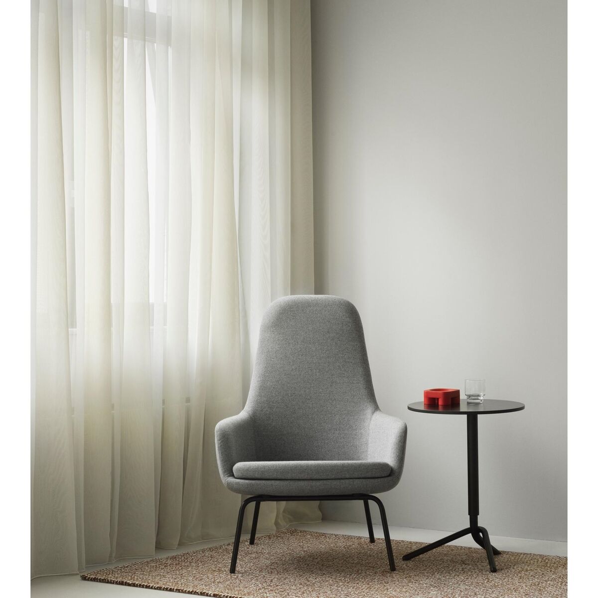 Lift -sivupöytä Tummanruskea