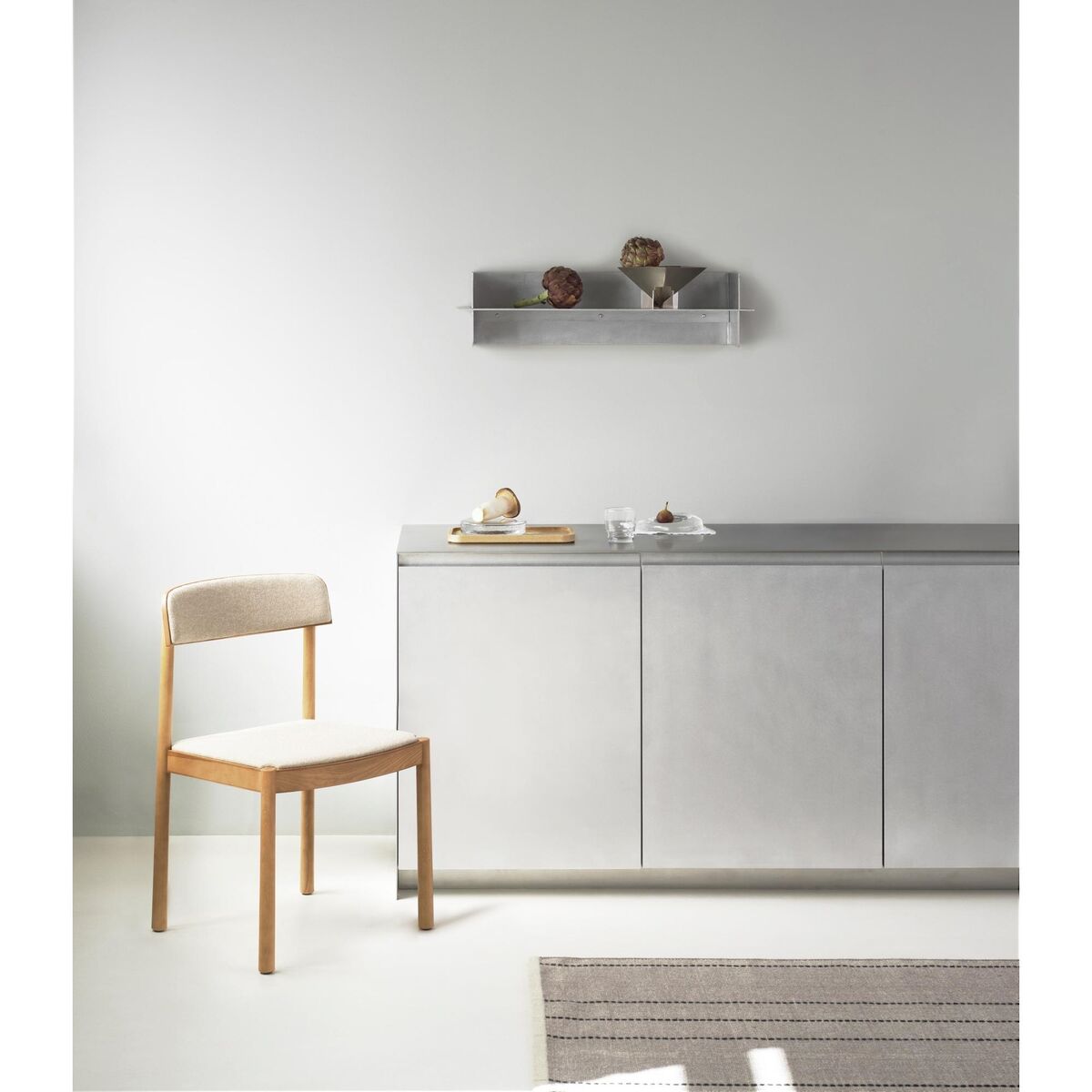 Timb Spisestuestol Trukket Sort/Hallingdal 166