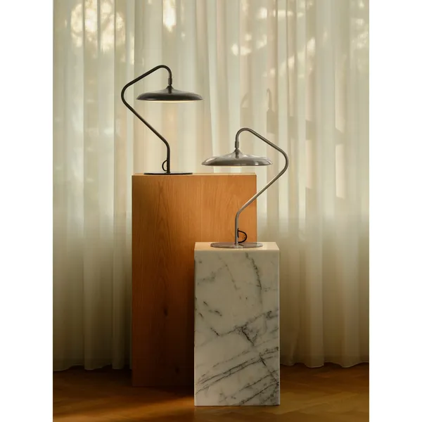 Artist Tischlampe Edelstahl
