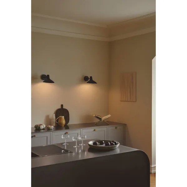 Darci Wall Lamp Short Black