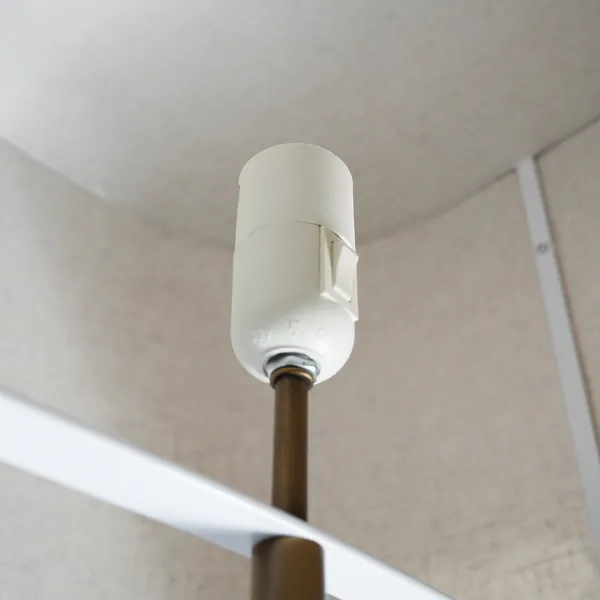 Lampa Stojąca Takai w Beżowy