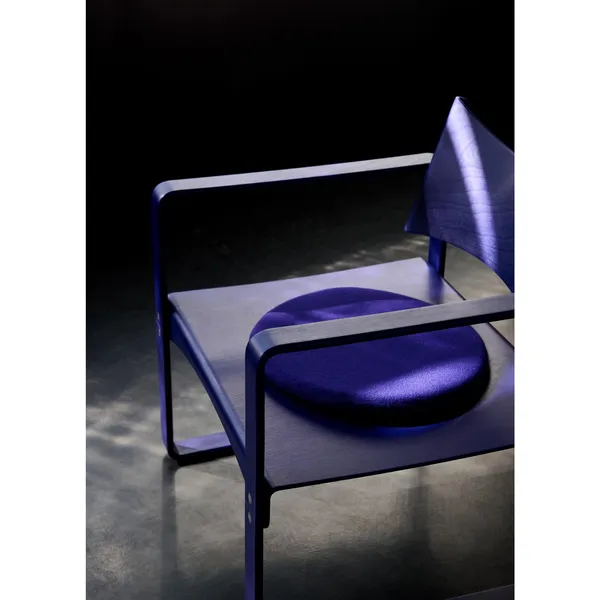 Series 270 F Dining Chair With Armrests Blue