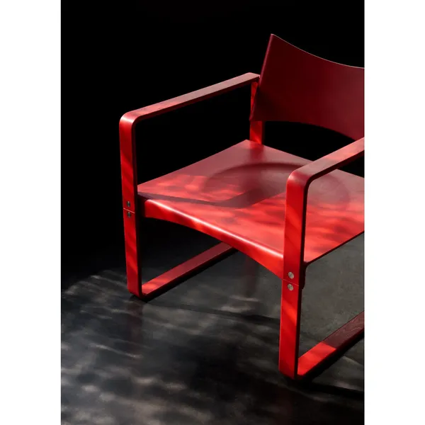Series 270 F Dining Chair With Armrests Red