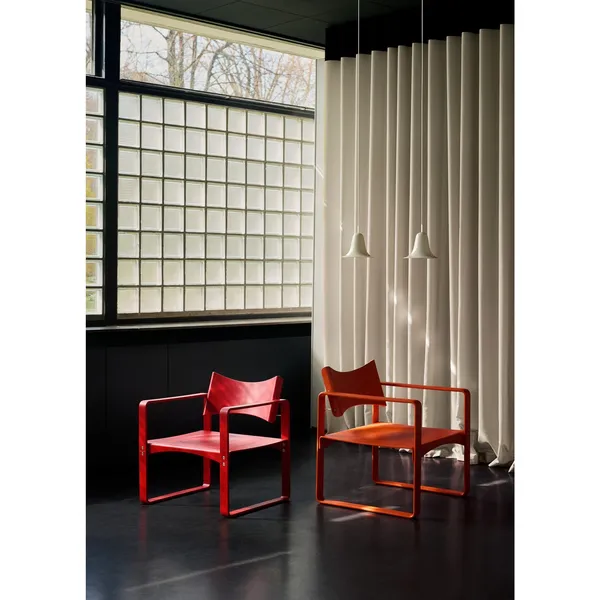 Series 270 F Dining Chair With Armrests Red