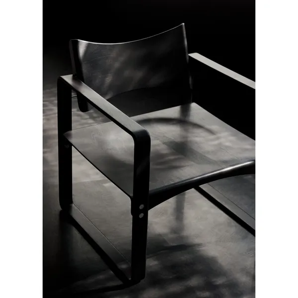 Series 270 F Dining Chair With Armrests Black