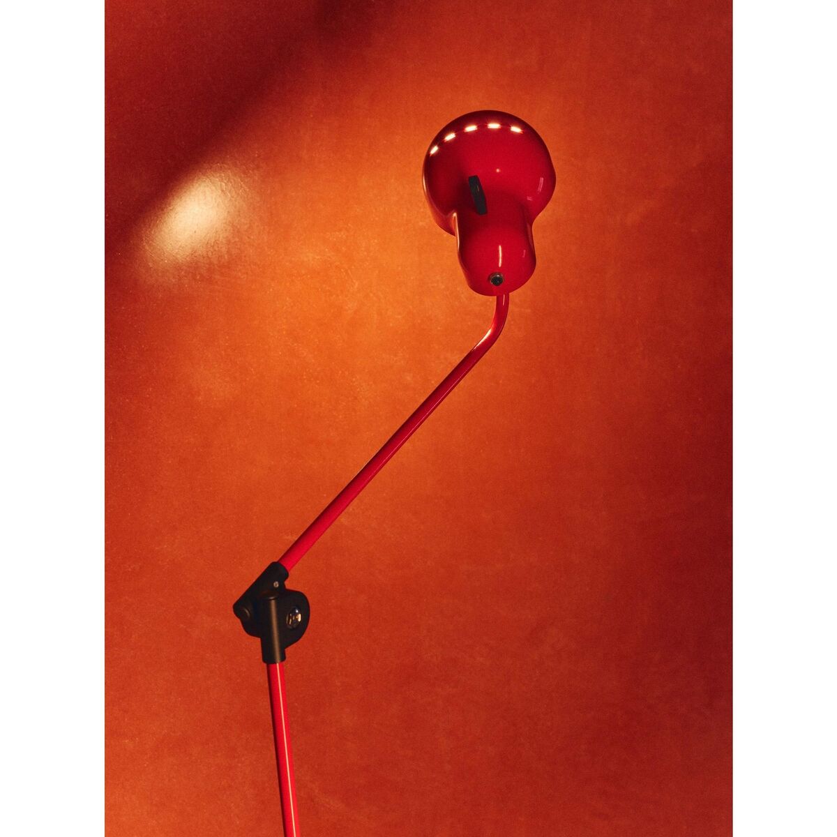 Topo Piantana Stehlampe Schwarz