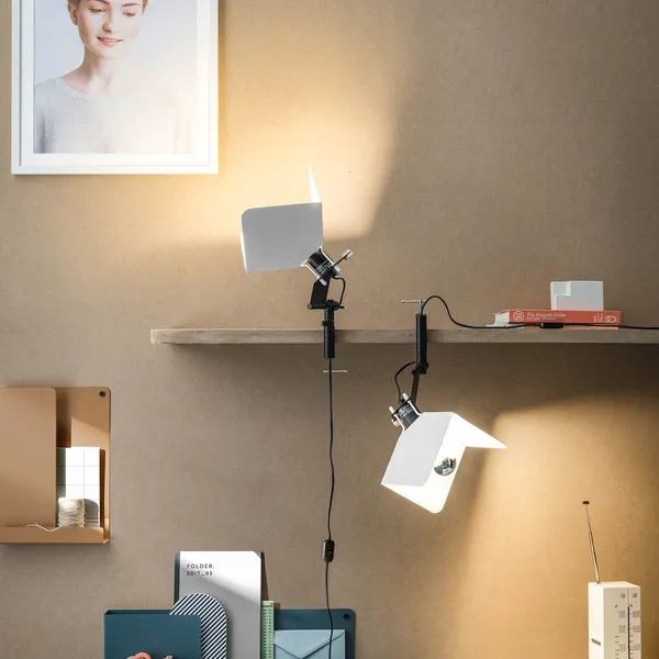 Triedro Table Lamp Black