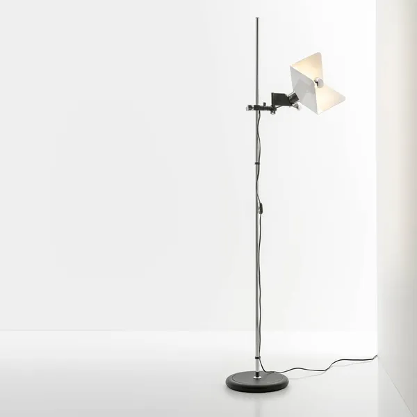 Triedro Gulvlampe Sort