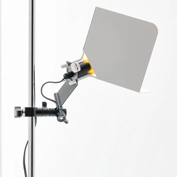 Triedro Gulvlampe Sort