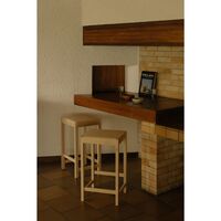 01 Stool H65 Natural
