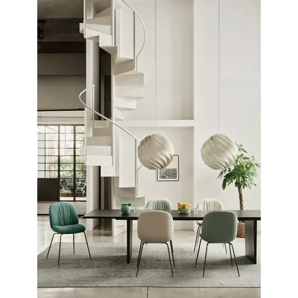 Beetle Soft Spisestol Sort Krom/ Amerikansk Valnøtt/ Belsuede Speical/Dedar 132