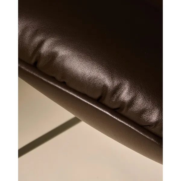 Beetle Soft Armchair Black/Smooth Leather