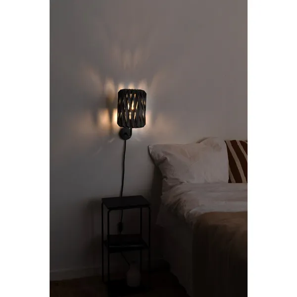 Signature 18 Wandlampe mit Arm Braun